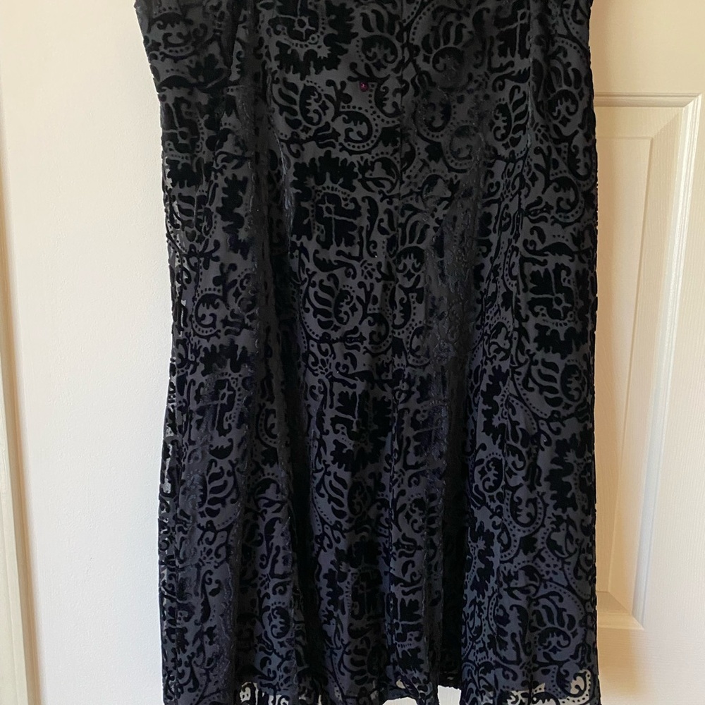 Black Mid-Length Skirt